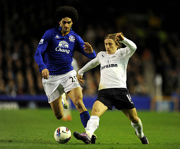 他亲眼目睹 他亲眼目睹