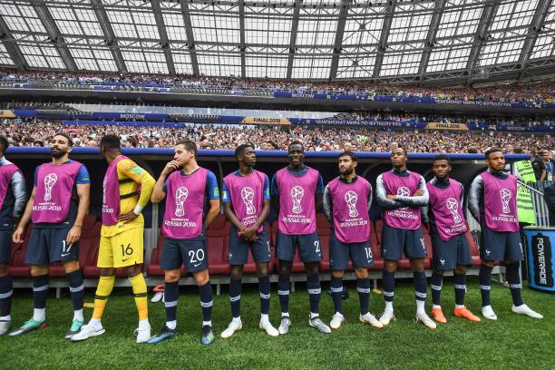 啱合家歡郊 啱合家歡郊